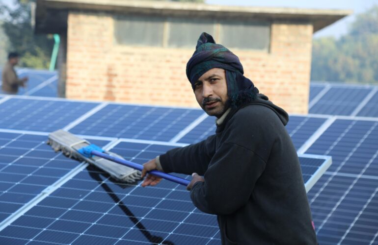 Solar Panels Cleaning services